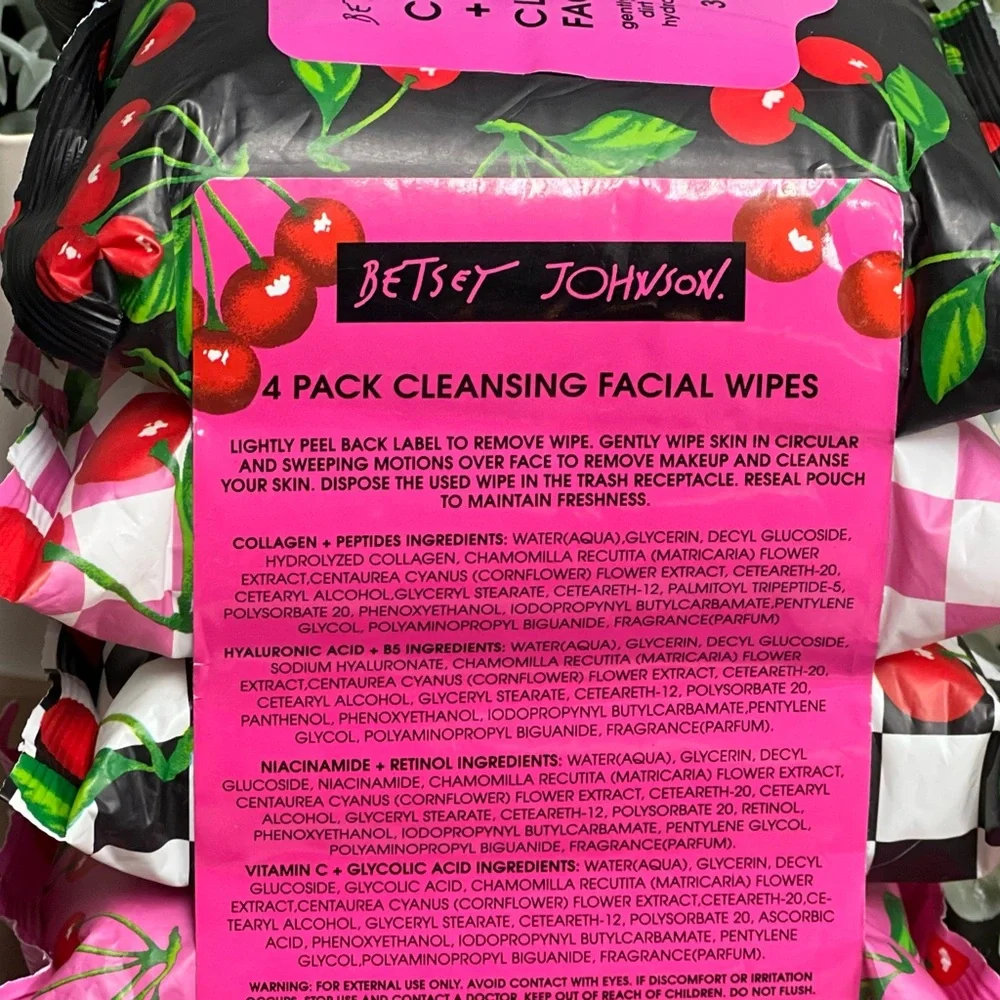 Betsey Johnson gently cleanse